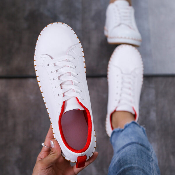 Designer Fashionable White Comfortable Casual Sneakers Shoes