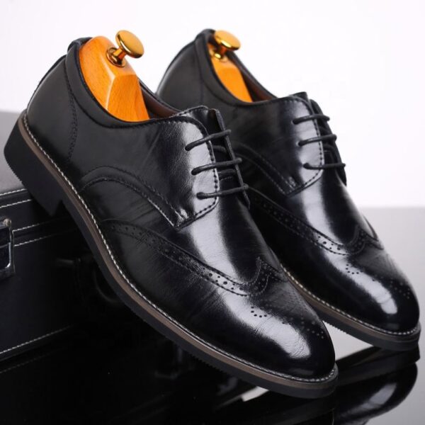 European Derby Italian Mocassin Shoes High Quality Men's Formal Oxfords Leather Dress Shoes Brogue