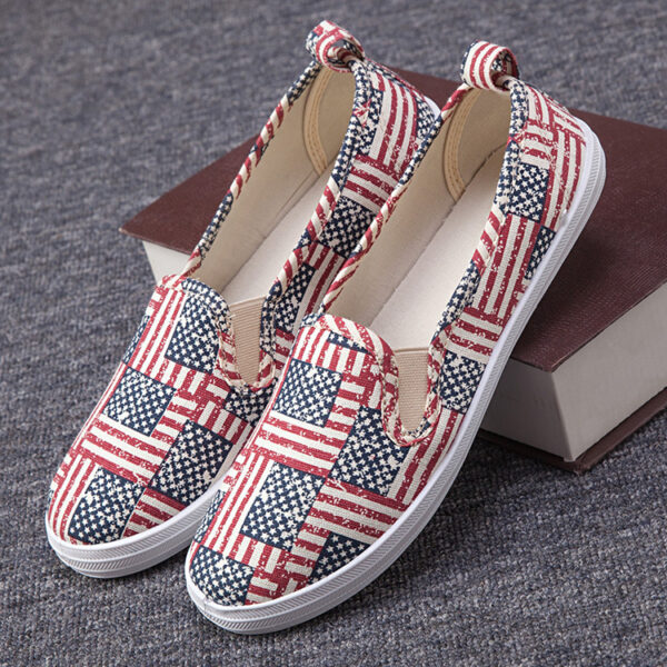 Women Striped Printing Thin Sole Slip-on Canvas Flats Shoes